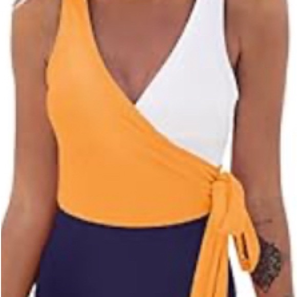 Women’s XXL Wrap Color Block Tie Side Bathing Suit CUPSHE One Piece Swimsuit - Picture 2 of 4